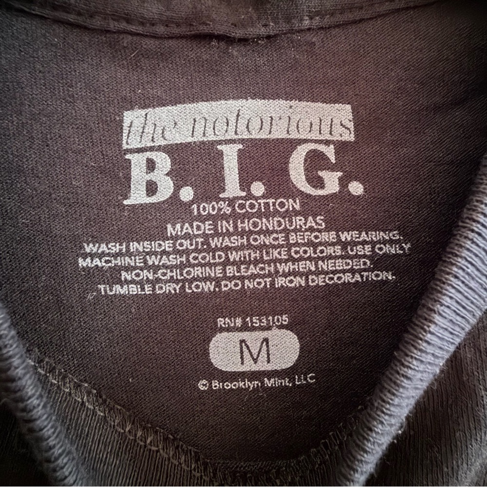Notorious B.I.G. Crown Pop Art T-Shirt – Medium - Picture 3 of 7